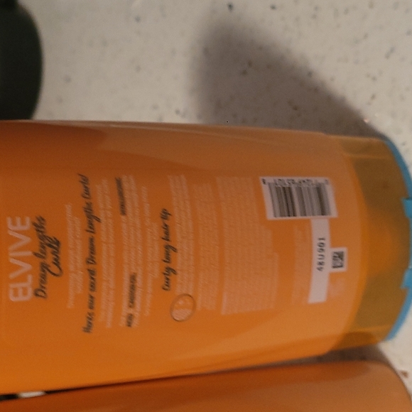 COPY - L'oreal Paris Elvive Shampoo and Conditioner - Picture 2 of 3